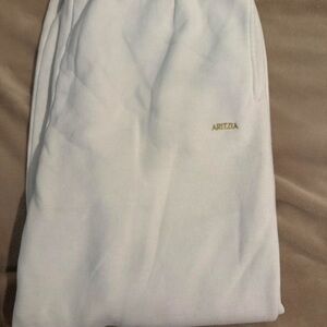 Aritzia Ivory Lounge Pants